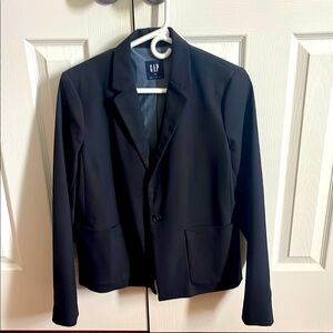 GAP Navy Sport Coat Classic Blazer
Excellent condition 
Barely worn